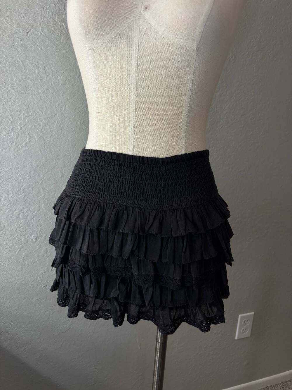 Brownie Black Ruffled Mini Skirt Size XXS